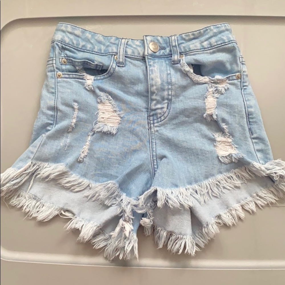 Denim ripped shorts